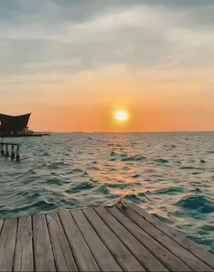 Hotel Sunsets Del Rosario Исла-Гранде Экстерьер фото